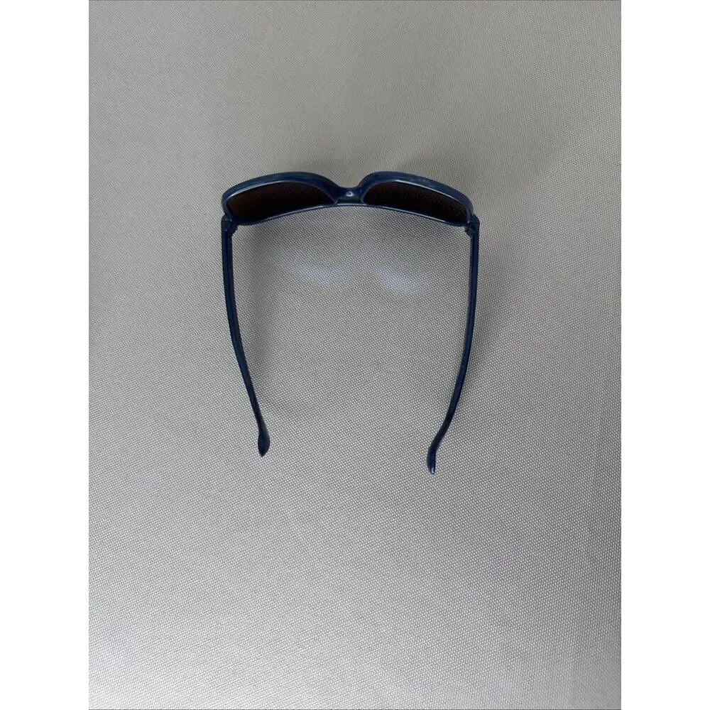 Vuarnet blue includes wear
